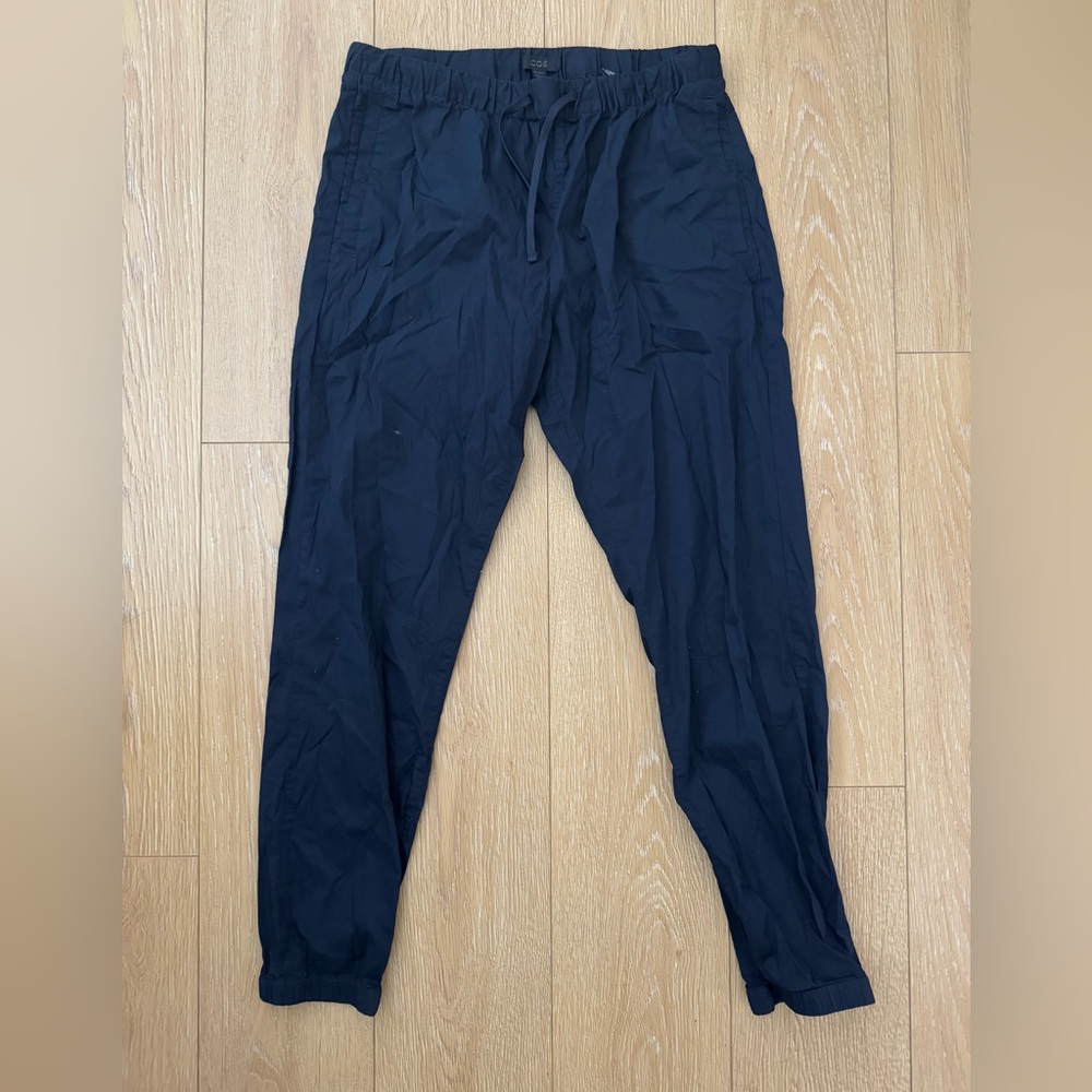 COS men’s pant navy 180/96A